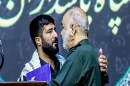 خادمی که تروریست داعشی در حرم شاهچراغ را خلع سلاح کرد، عضو سپاه شد

