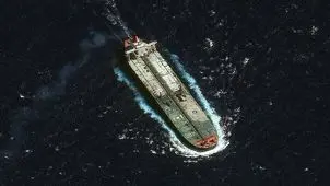 ادعای رویترز: ۱۱میلیون بشکه نفت ایران و روسیه در آب‌های ونزوئلا گیر کرده‌ است