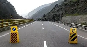 محور سنندج - دیواندره بسته می شود/ تردد از مسیر جایگزین
