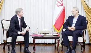 میان ضرورت و تردید