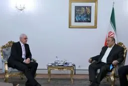 ایران تؤکد على تعزیز التعاون مع سلوفاکیا