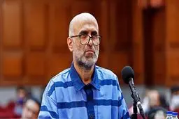 بازگشت اکبر طبری به زندان اوین برای گذراندن حداقل دوازده‌ونیم سال حبس  