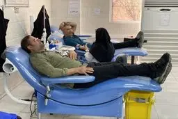 اهدای خون اعضای تیم فجر سپاسی برای مجروحان جنگ+ عکس