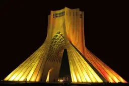 برج آزادی امشب به احترام زمین خاموش خواهد شد