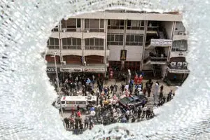 آرامش شکننده‌ در سایه تردیدها