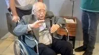 فتح‌الله مجتبایی به نمایشگاه کتاب آمد
