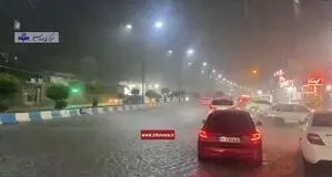 طوفان در گیلان / وزش باد  و باران برای شهروندان مشکل ایجاد کرد