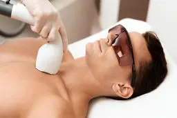 مزایا و معایب لیزر موهای زائد

