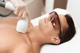 مزایا و معایب لیزر موهای زائد

