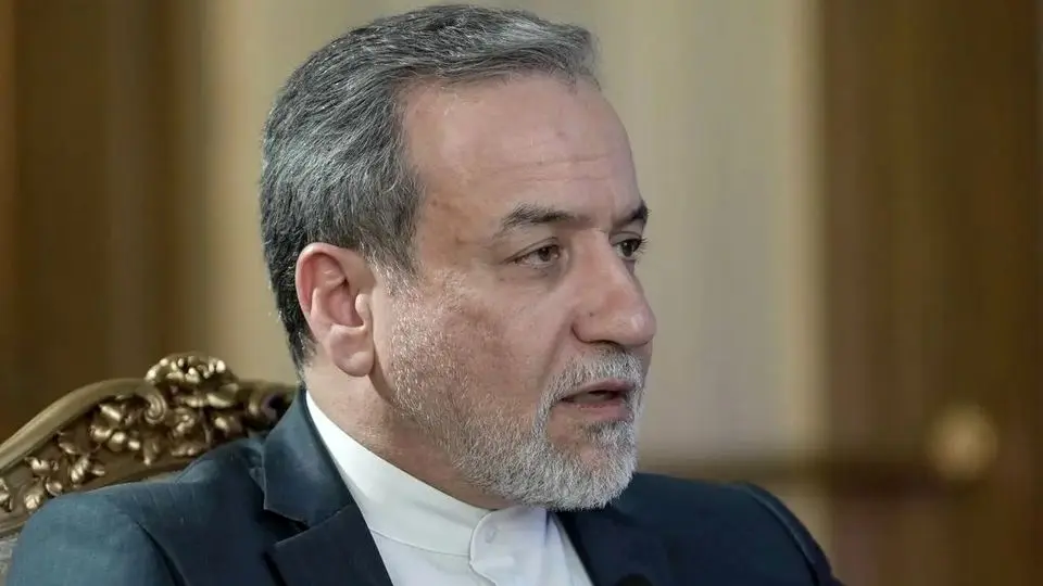 اعلام آزادی تردد در تنگه هرمز در دوره باقی مانده از آتش بس توسط عراقچی