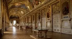 سرقت از لوور بزرگ‌ترین موزه هنر جهان را تعطیل کرد + ویدیو