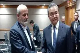 چین: از تمامیت ارضی ایران دفاع می‌کنیم/ دبیر شورای عالی امنیت ملی ایران: از سیاست متوازن پکن در غرب آسیا استقبال می‌کنیم
