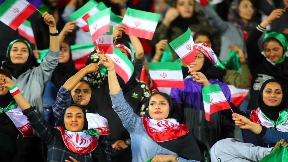 حفظ حقوق زنان، فراهم کردن شرایط حضور زنان در استادیوم