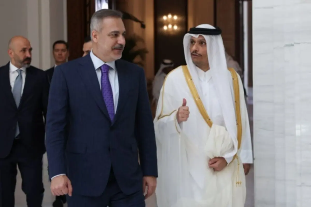 وزیر خارجه ترکیه با همتایان قطری و مصری در مورد مسائل منطقه گفت‌وگو کرد