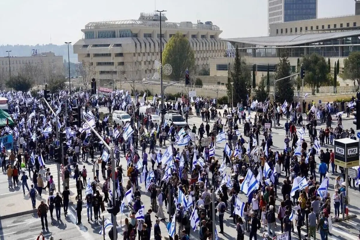ادامه تظاهرات در اسرائیل/ مسیر چند وزارتخانه مسدود شد