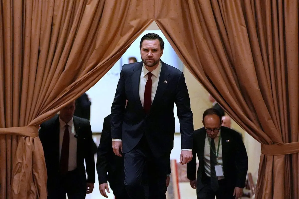 ولی نصر: ایران ممکن است به تلاش ونس برای جلوگیری از جنگ دوباره بدبین باشد/ در دور قبل ونس مذاکره کرد، اما روبیو مسئول اجرای تفاهم‌نامه شد