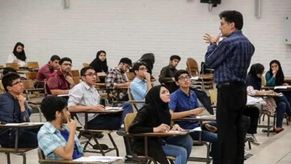 تفکیک جنسیتی در دانشگاه فردوسی مشهد؛ دختران این طرف، پسران آن طرف
