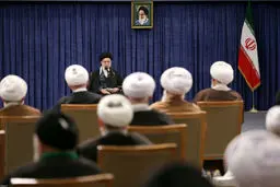 کسی نباید در فضای مجازی و غیر از آن، بگوید جمهوری اسلامی برای خود دشمن می‌تراشد