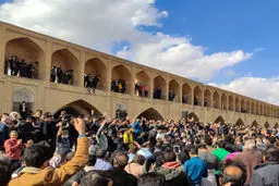 مروری بر اعتراض‌ها به خشک‌شدن زاینده‌رود