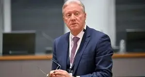 اظهارات تند وزیر خارجه لبنان علیه ایران