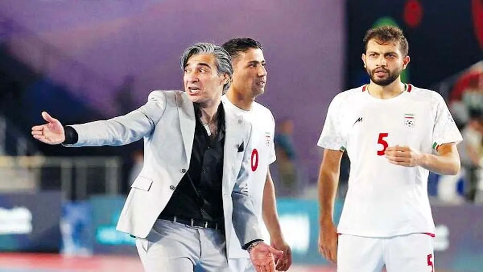 شمسایی: پیراهن تیم ملی گارانتی‌شده نیست