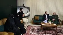 مخبر در خانه شهید حاجی زاده+ عکس