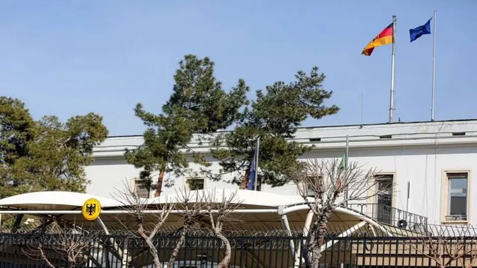 سفارت آلمان بسته  می‌ماند / با وقت قبلی برای  دریافت پاسپورتها مراجعه کنید 