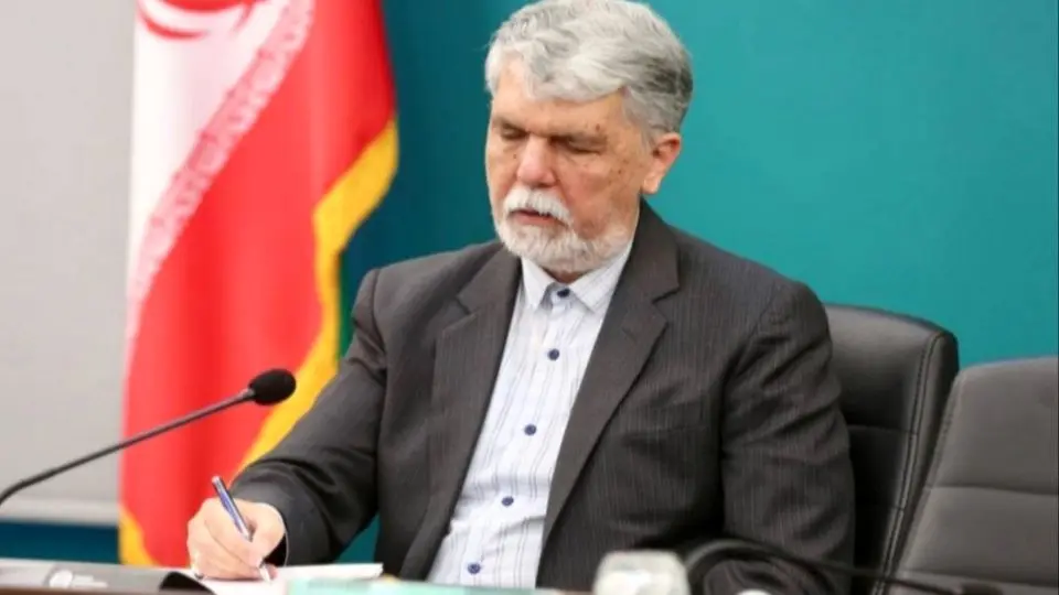 وزیر فرهنگ برای درگذشت فرشچیان پیام داد