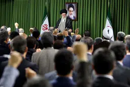 دیدار نمایندگان با مقام معظم رهبری 