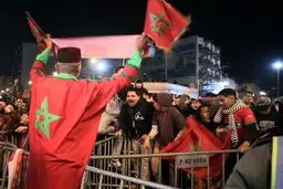شادی مراکشی ها پس از کسب قهرمانی قاره آفریقا 