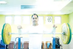 کار‌کردن با خانم‌ها خیلی سخت است