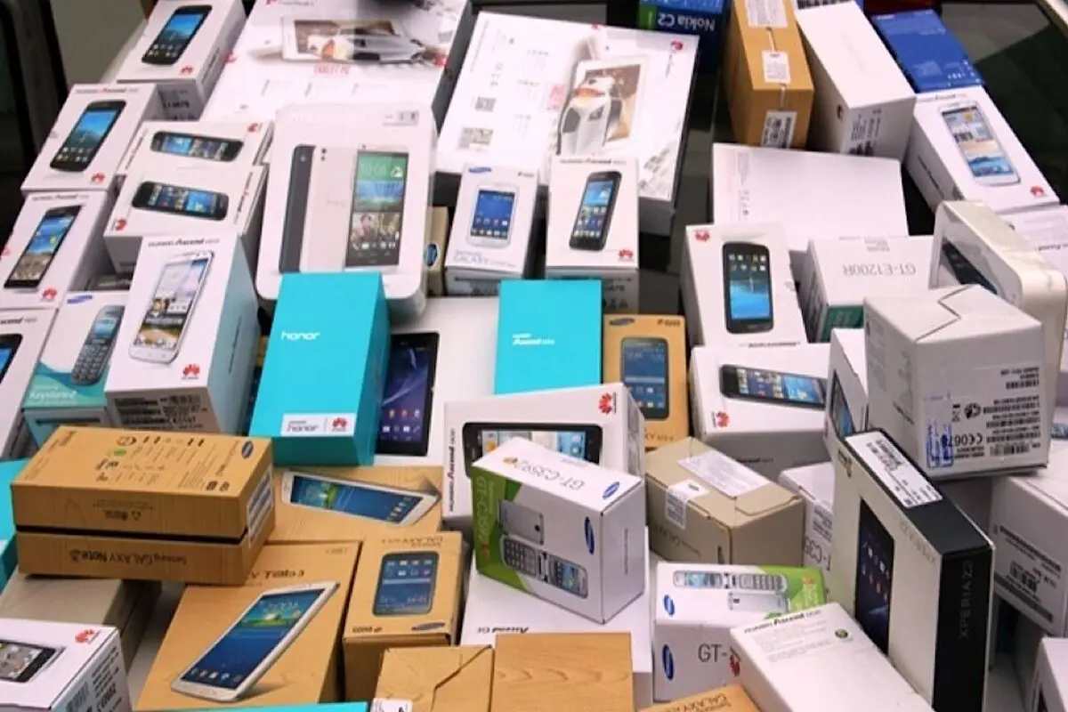 ابلاغ تعرفه گمرکی و سود بازرگانی واردات موبایل در سال ۱۴۰۴
