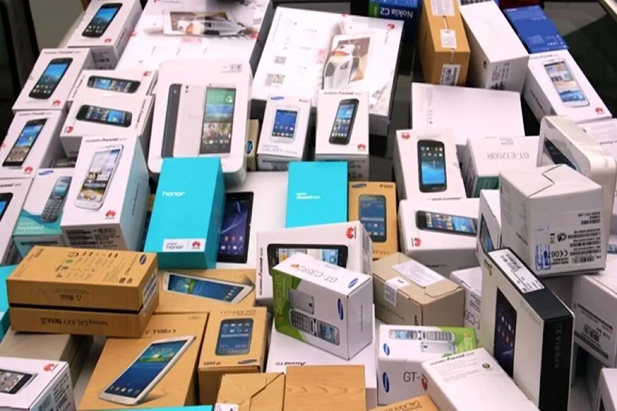 ابلاغ تعرفه گمرکی و سود بازرگانی واردات موبایل در سال ۱۴۰۴
