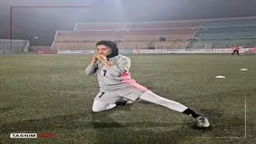 محدثه زلفی بازیکن فوتبال از پناهندگی منصرف شد؟