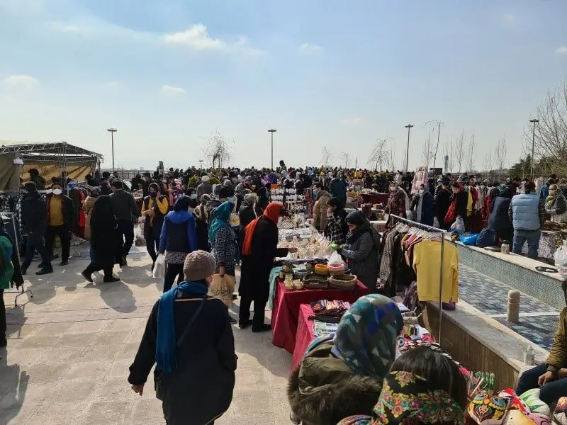 انتقال فروشندگان «بازار پروانه» به پارکینگ حافظ