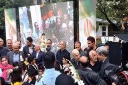 پزشکیان به شیرخوارگاه آمنه رفت