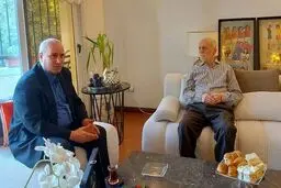 خوردبین: تیمی که در ایران مجوز نگرفته چرا به آسیا معرفی می شود؟