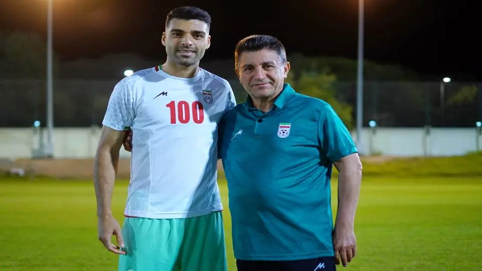 طارمی علیه بازیکنان، قلعه‌نویی علیه طارمی