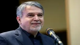 پرونده‌های زیر بغل صالحی‌امیری در حیاط دولت + عکس