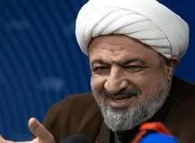 تصویری خاص از حمید رسایی در حال چک کردن شبکه‌های اجتماعی که از خروجی خبرگزاری فارس حذف شد