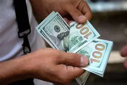 قیمت لحظه‌ای دلار، لیر، سکه، تتر (نهم اردیبهشت ۱۴۰۴)
