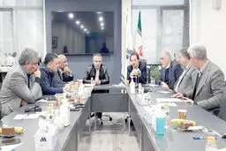 مسئولان با دارو  شوخی  نکنند