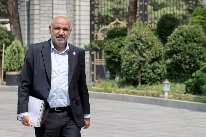 میدری هشدار داد: کالابرگ این افراد قطع می‌شود