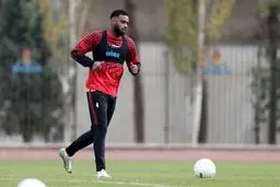 لوکادیا قراردادش با پرسپولیس را یکطرفه فسخ کرد