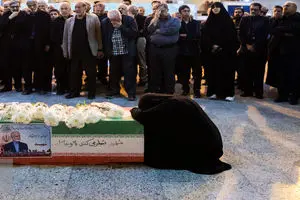 تصاویری که ایسنا از مراسم تشییع کمال خرازی منتشر کرد