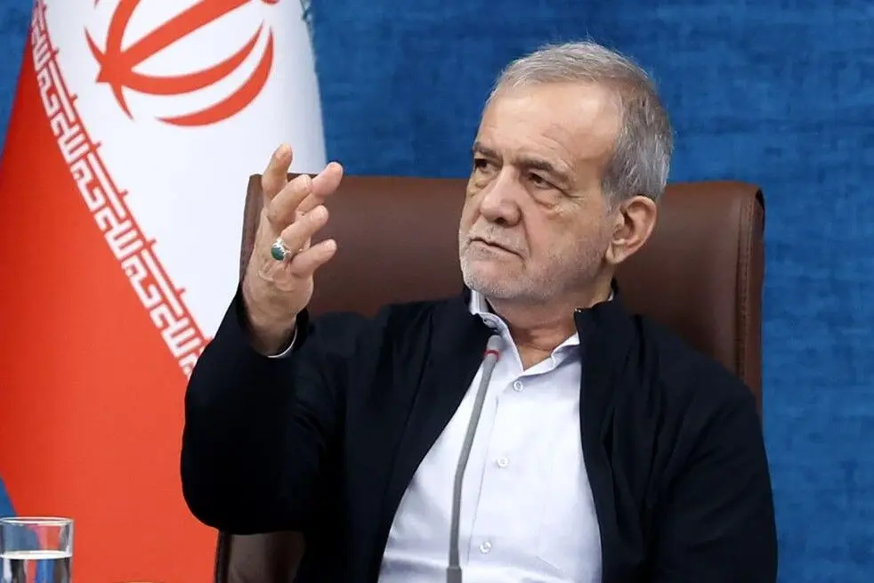 پزشکیان: آغازگر جنگ نیستیم؛ در برابر هر متجاوزی با قدرت می‌ایستیم و تسلیم نمی‌شویم