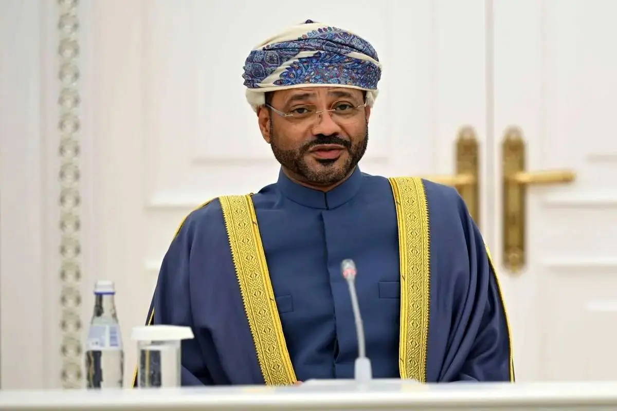عمان: عبور امن از تنگه هرمز جدا از امنیت کل منطقه نیست/ با هرگونه تشدید بیشتر تنش‌ها یا درگیری در منطقه مخالفیم