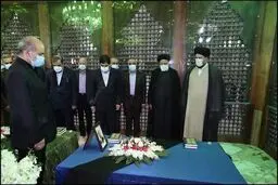 Iran gov’t renews allegiance to Imam Khomeini lofty ideals