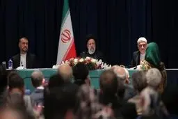 دستورات اقتصادی رئیسی برای ایرانیان خارج از کشور

