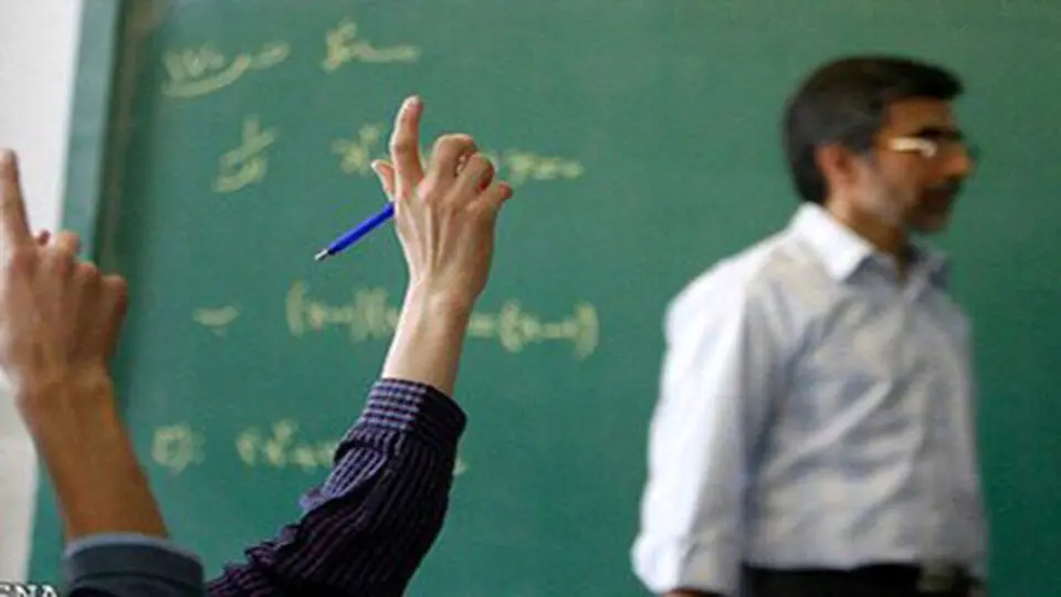 هشدار مجلس نسبت به کمبود معلم برای آغاز سال تحصیلی